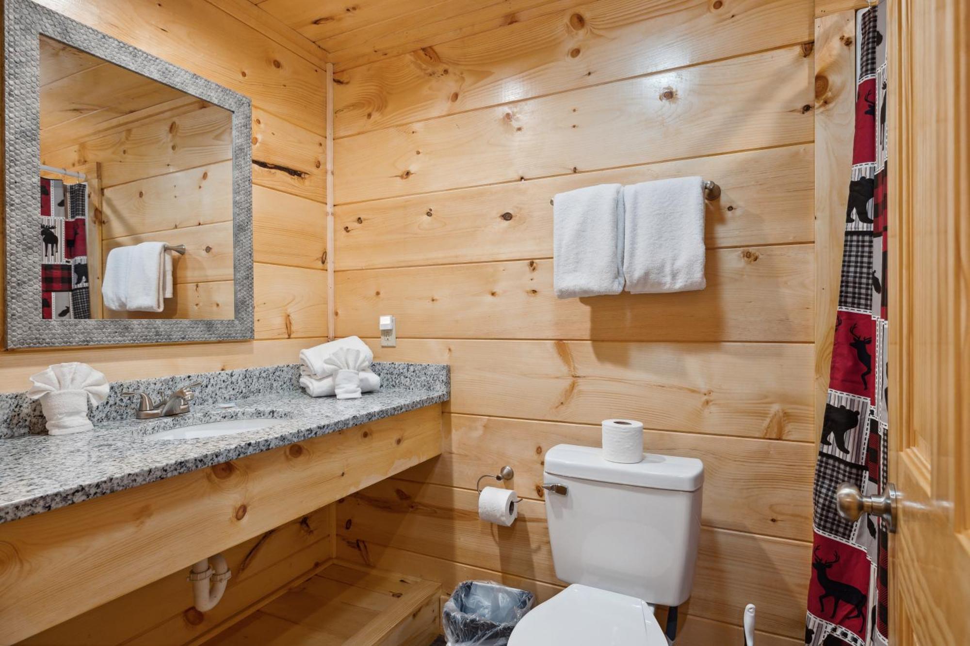The 3 Bears Is A Newly Built 3 Bedroom Cabin Only 3 Minutes From The Parkway! Pigeon Forge Dış mekan fotoğraf